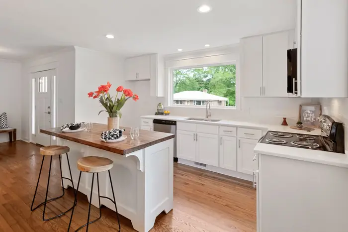 Cabinet Refinishing for Home Staging & Resale example in a Milwaukee, WI home