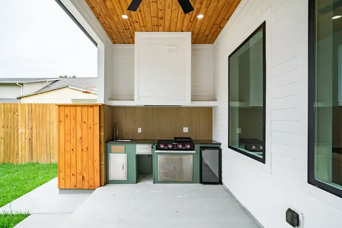 Custom Outdoor Kitchen Cabinetry example in a Milwaukee, WI home
